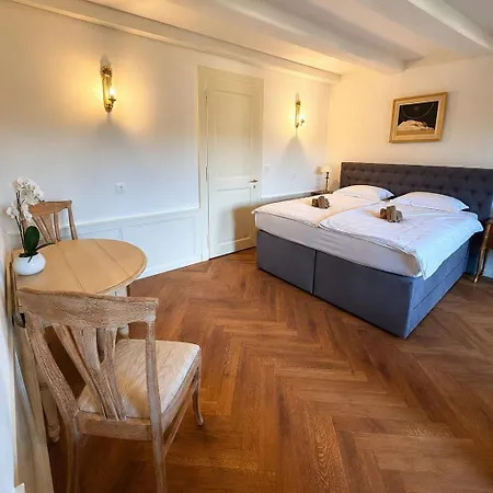 Le Jardin D'aventicum - Elegant Old Town * אבאנשס